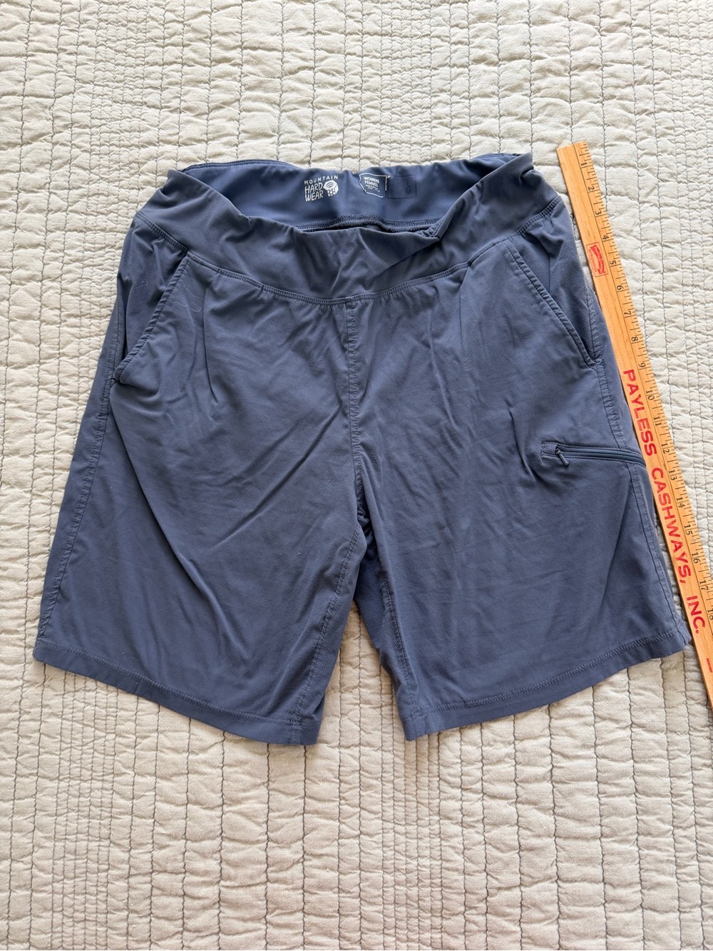 Mountain Hardwear Women's Navy Athletic Shorts